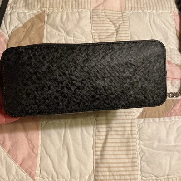 New Michael Kors Crossbody Black Silver accents - Picture 4 of 8